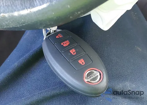 2017 Nissan Rogue Sv z USA, uszkodzony, nr VIN 5N1AT2MV3HC786220